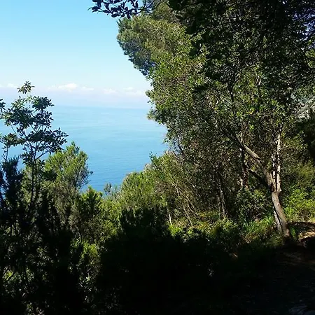 Oda ve Kahvaltı Rifugio 9 Km Da Recco *