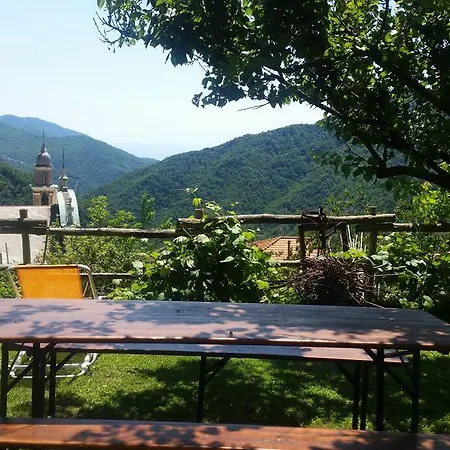 Oda ve Kahvaltı Rifugio 9 Km Da Recco *