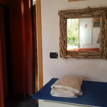 Rifugio 9 Km Da Recco Oda ve Kahvaltı