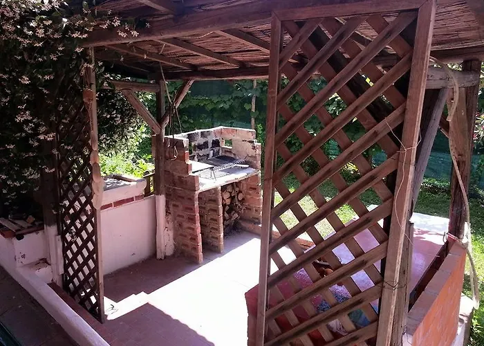 Rifugio 9 Km Da Recco B&B *