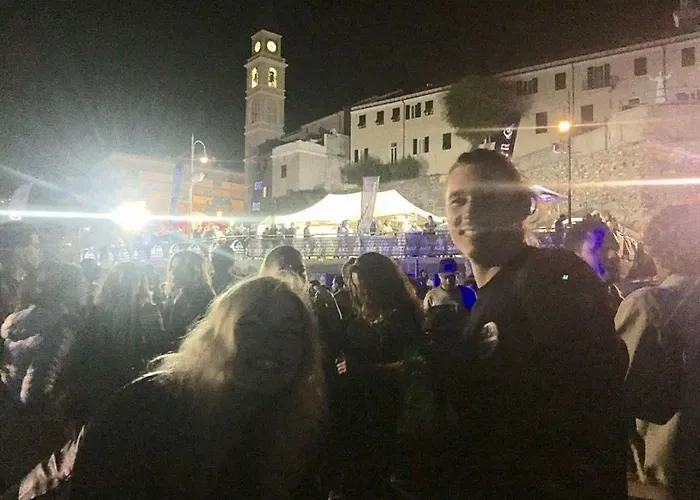 Rifugio 9 Km Da Recco B&B