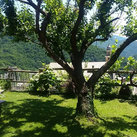 Rifugio 9 Km Da Recco Nocleg ze śniadaniem Uscio