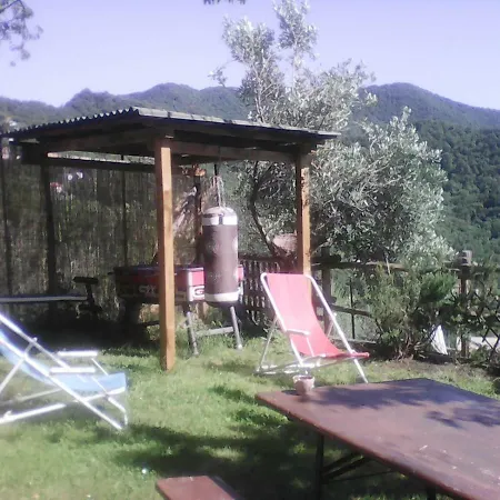 Nocleg ze śniadaniem Rifugio 9 Km Da Recco Uscio